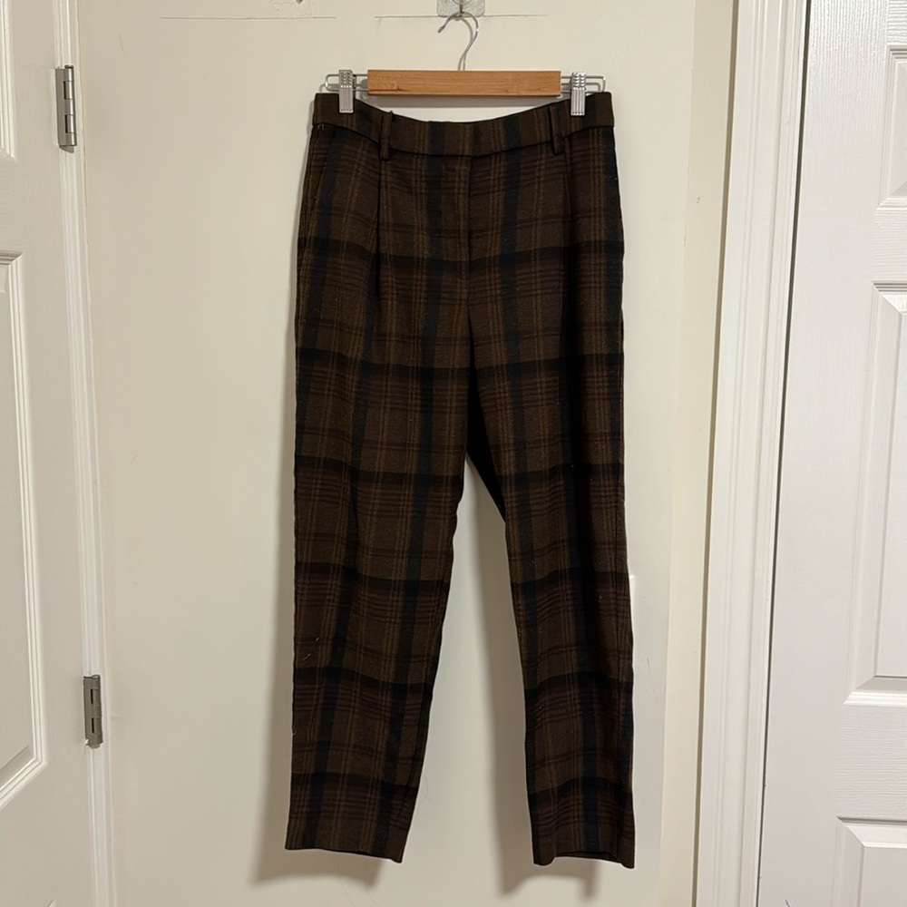 Aritzia Babaton atelier pants
